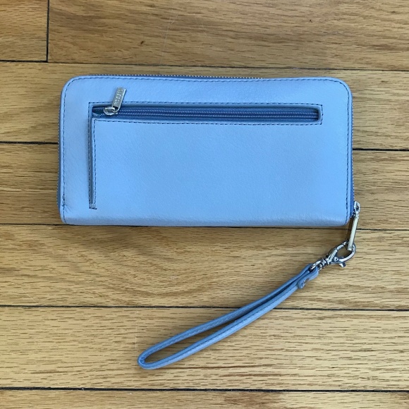 Icy Blue Fossil Wristlet Clutch Wallet - Picture 2 of 4